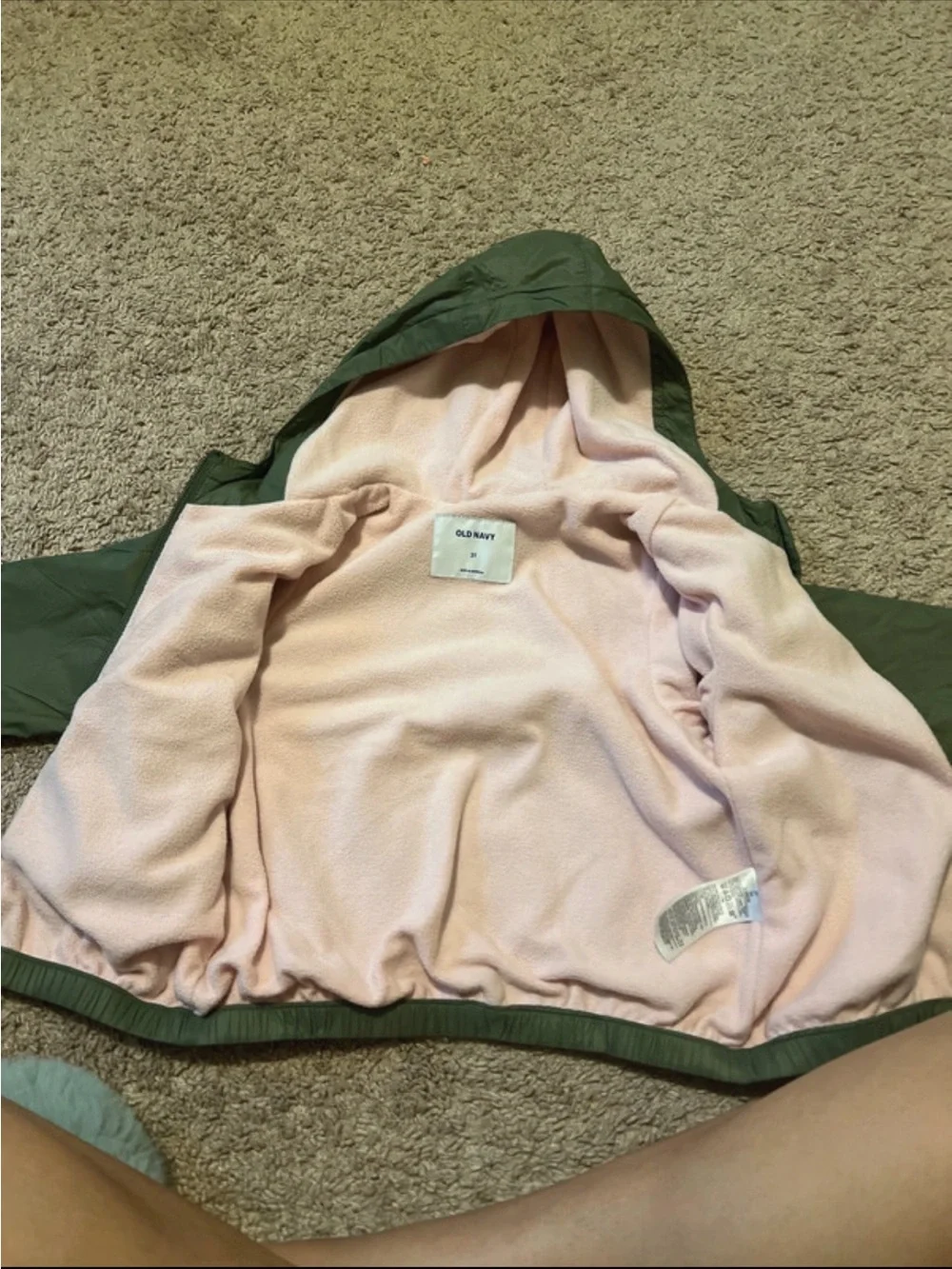 Old Navy Kids Hooded Puffer Jacket in Green with Cream Lining